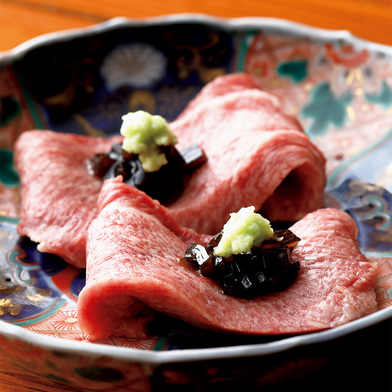 京都肉三昧 プリッと肉厚 甘くとろける 牛タンの刺身 肉料理かなえ シグネチャー ダイナースクラブカード 日本で最初のクレジットカード