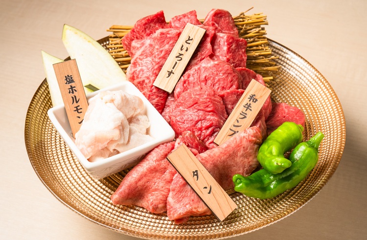 YAKINIKU 麻布十番 といろ