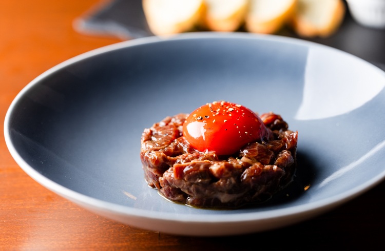 炭焼き肉とワイン 旬熟成