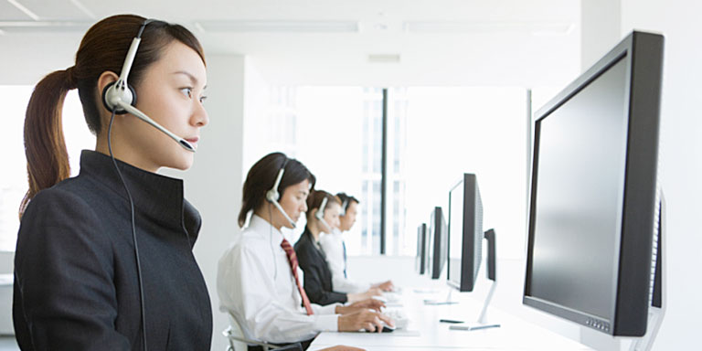 出張やご旅行の手配をサポート