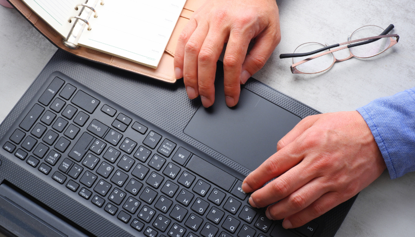 ビジネス利用ならハイステータスなカードがおすすめ