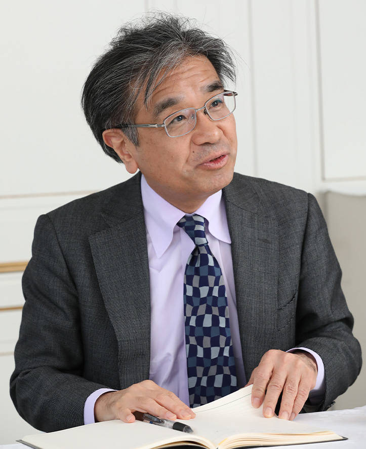 プロデュース 佐野 靖 東京藝術大学 名誉教授／徳島文理大学副学長