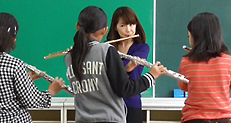 足立区の小学校（フルート）（栗原北小学校）の吹奏楽部対象のフルート指導。