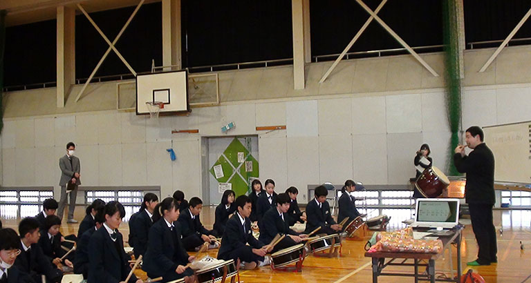邦楽囃子の指導とワークショップ 2017年12月11日、12月14日　川越市立大東西中学校