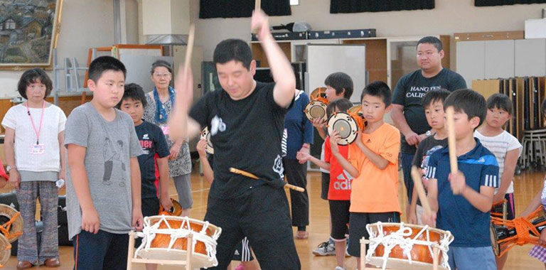 和楽器によるワークショップとお囃子づくり 2018年7月18日及び8月25日　伊那市立高遠小学校