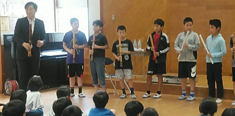 尺八によるワークショップ＆コンサート 2018年9月12日　仙台市立吉成小学校