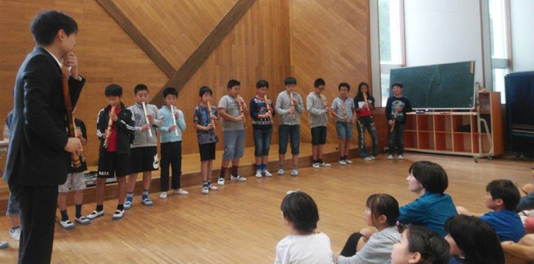 尺八によるワークショップ＆コンサート 2018年9月12日　仙台市立吉成小学校