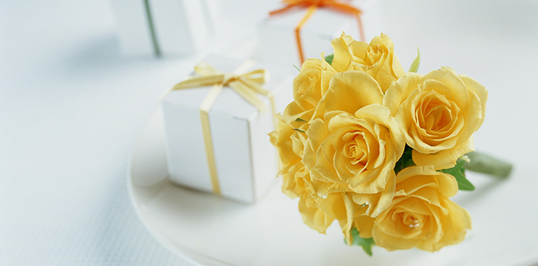 記念日にふさわしい贈り物をご提案します