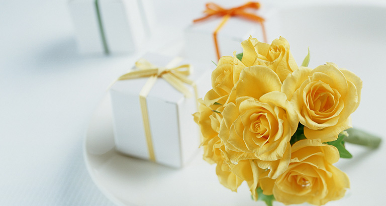 記念日にふさわしい贈り物をご提案します