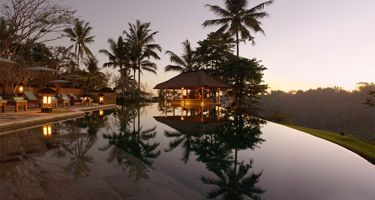 アマンダリ Amandari