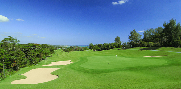 「GDOゴルフ場予約」で利用できる3,000円クーポンを3ヵ月に一度1,000名様にプレゼント