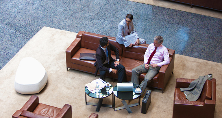 海外空港ラウンジ（プライオリティ・パスラウンジ）